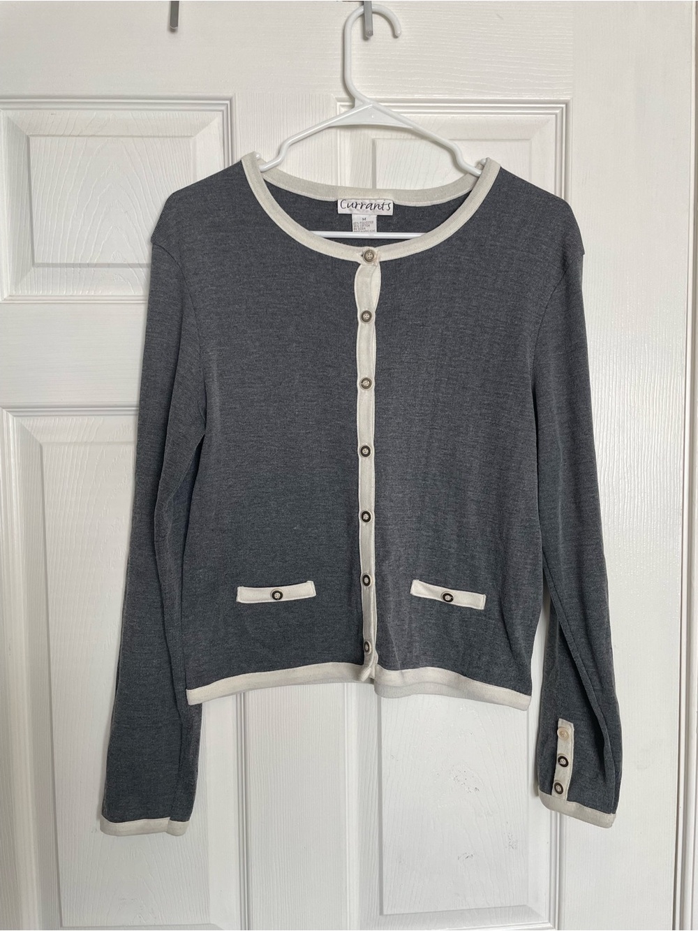 Vintage Currants Women’s M Charcoal Gray Crewneck Button Cardigan w Cream Trim